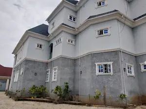 9bdrm Maisonette in Jahi for rent
