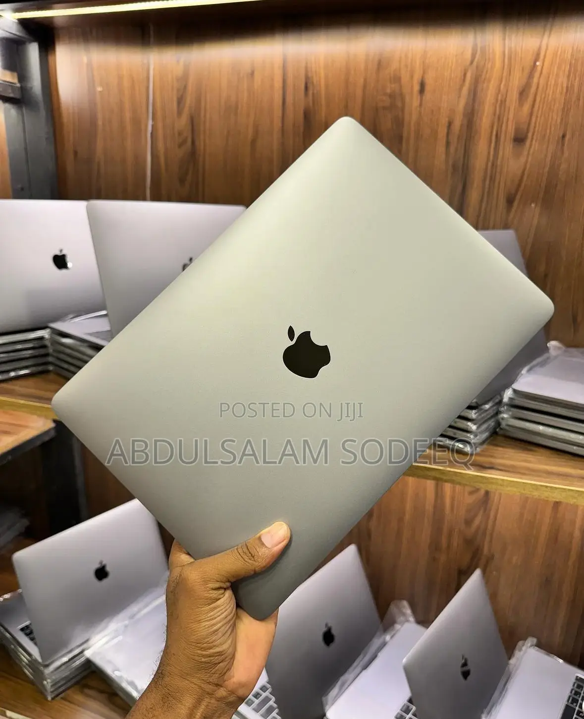 Laptop Apple MacBook Pro 2017 16GB Intel Core I7 SSD 512GB