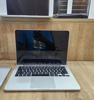 Laptop Apple MacBook Pro 2015 8GB Intel Core I5 SSD 128GB