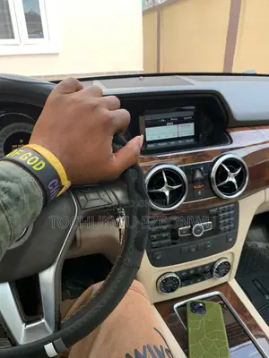 Mercedes-Benz GLK-Class 350 4MATIC 2014 Gray