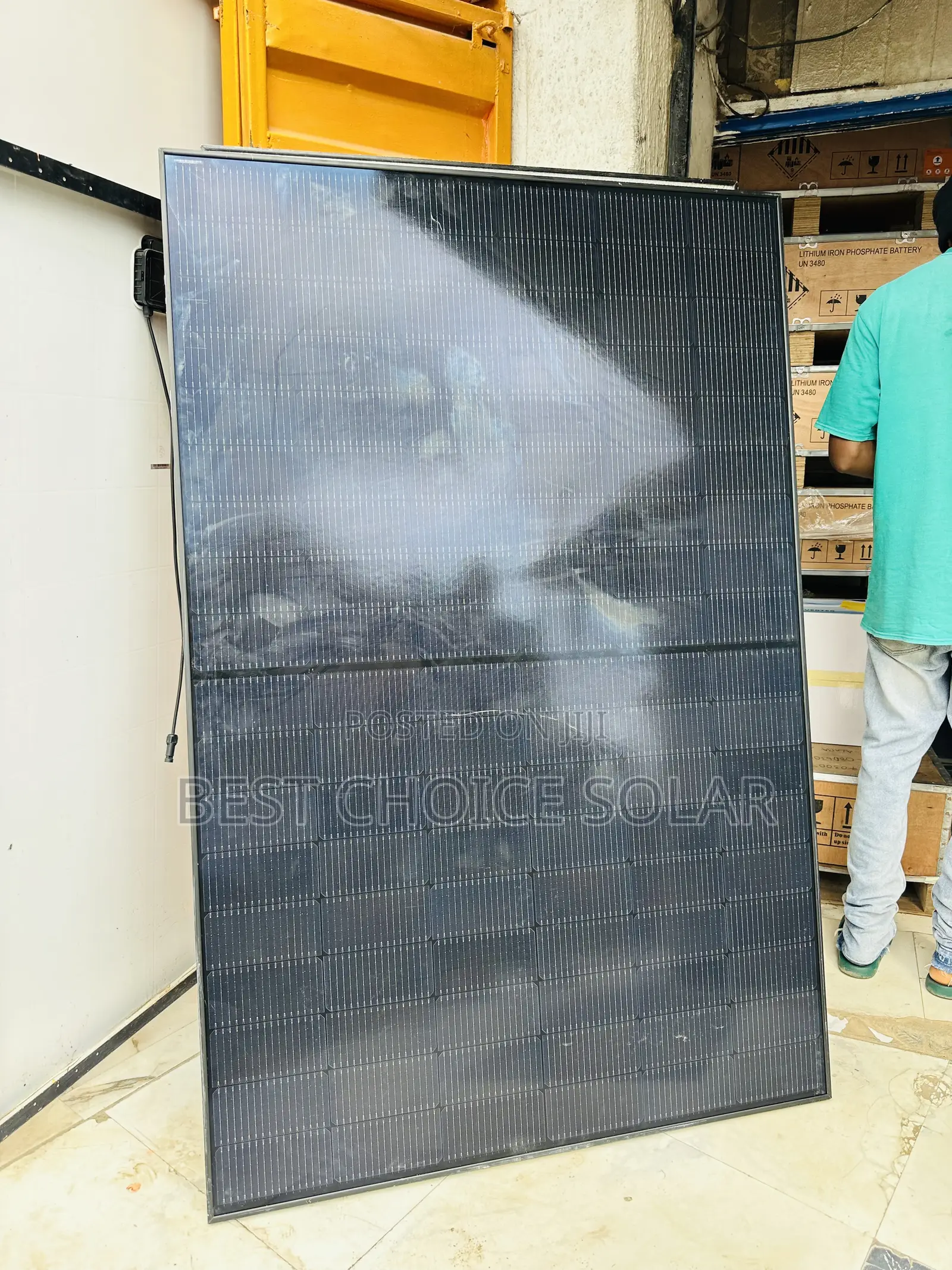 600w Solar Panel Halt Cut Black