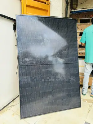 600w Solar Panel Halt Cut Black