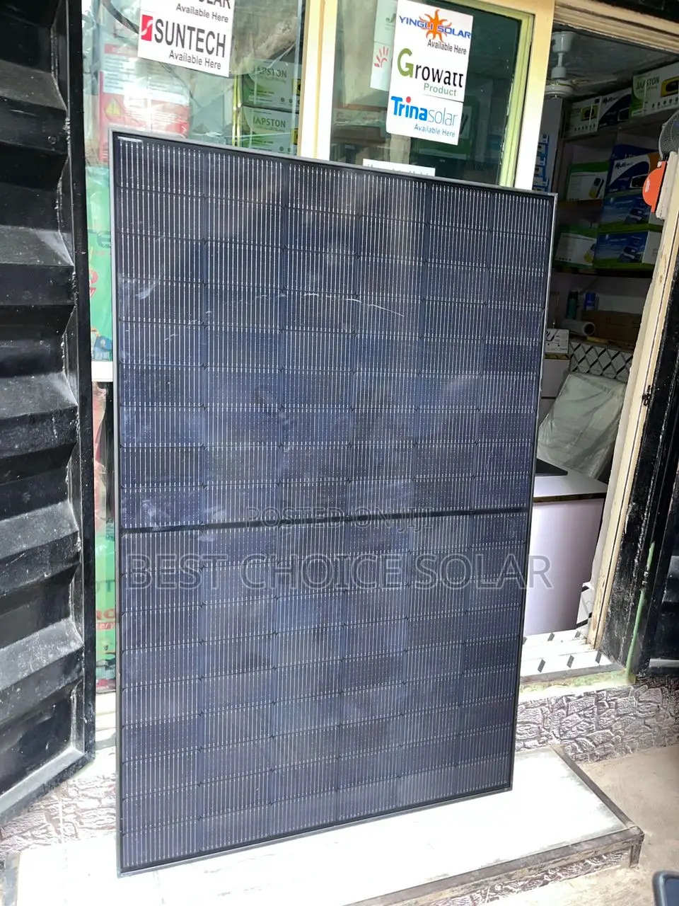 550w 24v Solar Panel Halfcut Black