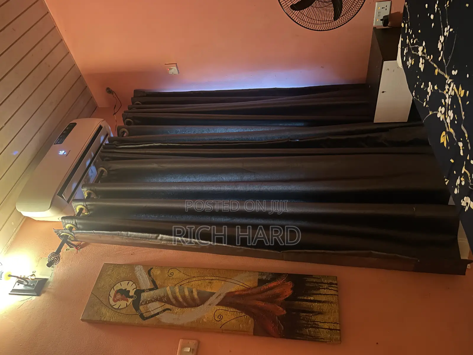 A/C Room, Kitchen, Chef Service and Solar Power