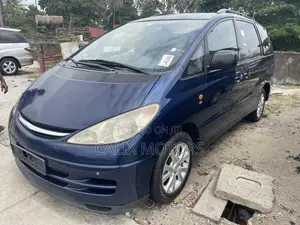 Toyota Previa 2010 Blue