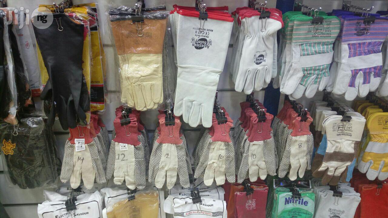 Safety Gloves