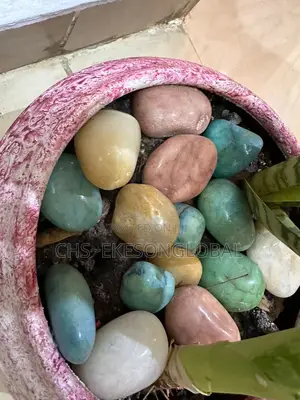 Foriegn Stone 25kg Bag Different Colors