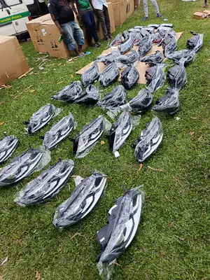 Volkswagen Passat CC 2013/2016 Headlights