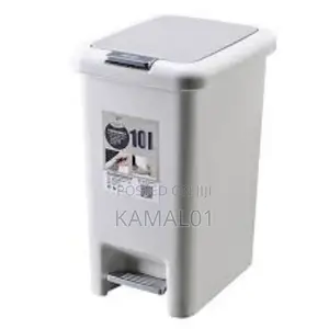 Plastic Dust Bin