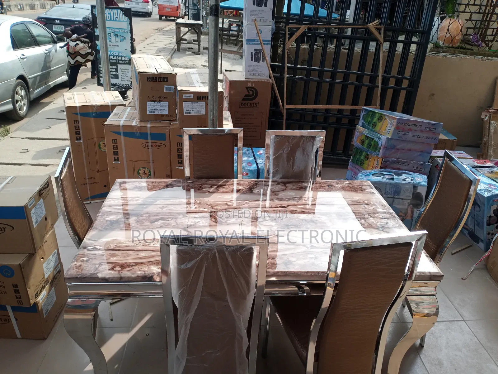 Superior Quality Marble Top 6 Sitter Dining Table Set