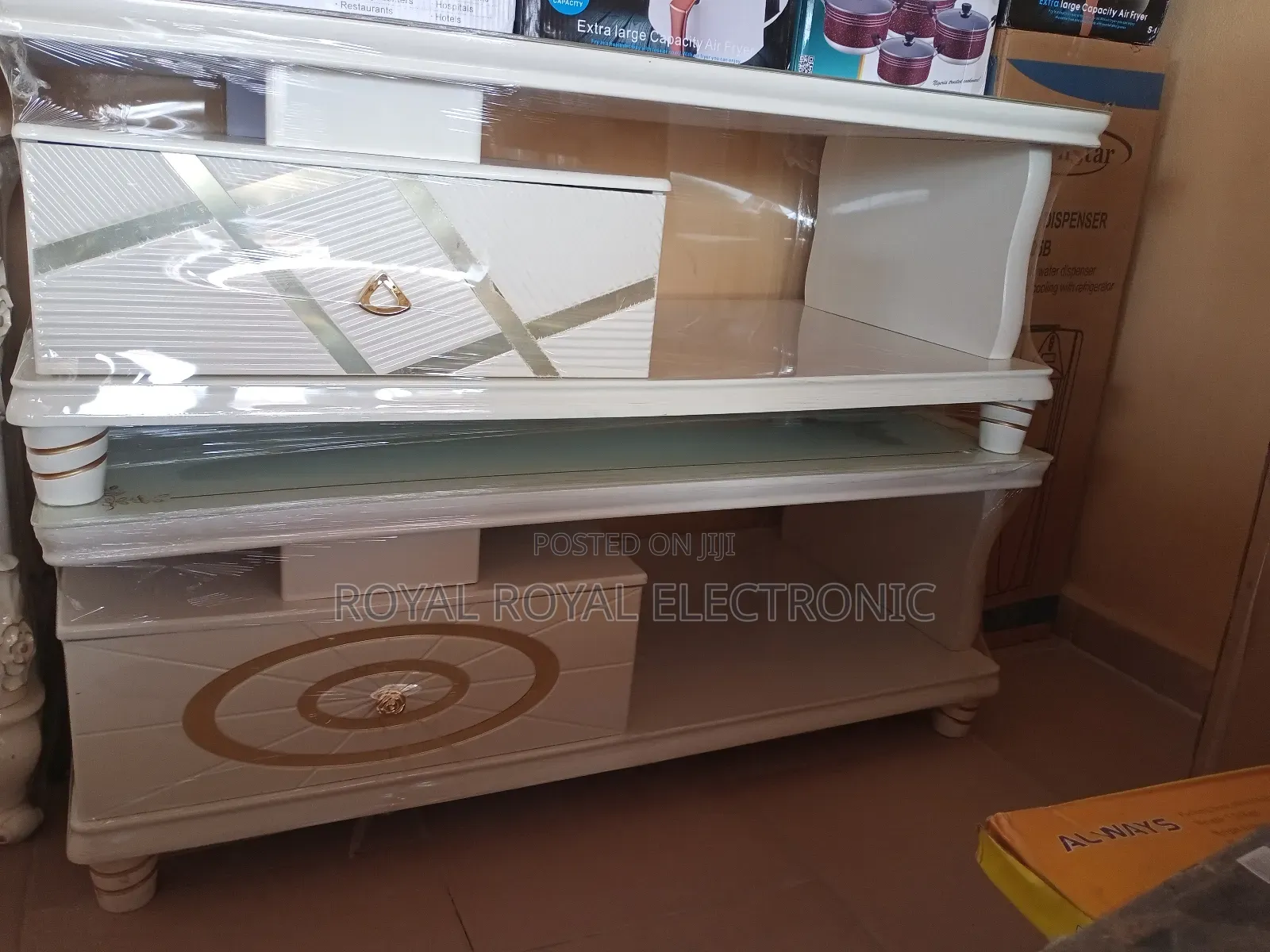 Best Released Imported Modern Center Table
