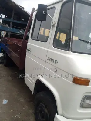Benz Truck 608