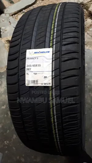 245/45r19 Michelin Tyre