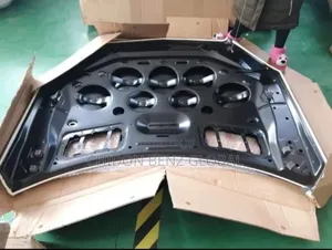 Bonnet GLE