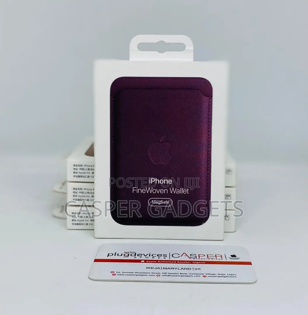 iPhone Finewoven Wallet Magsafe