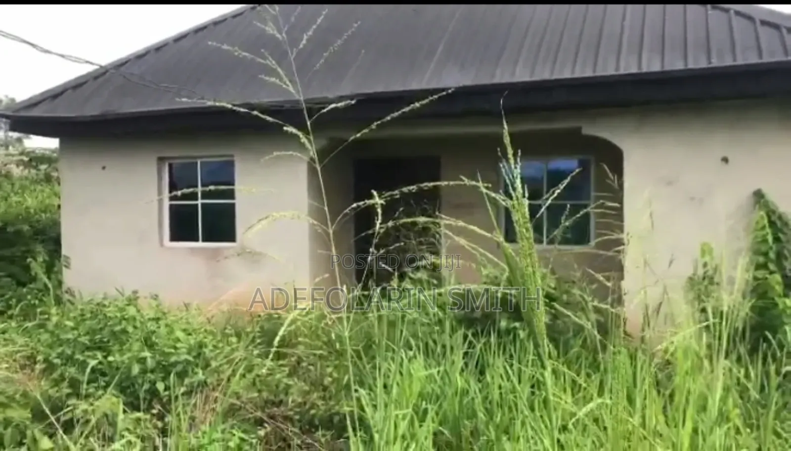 5bdrm Block of Flats in Ado-Odo/Ota for sale