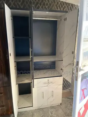 Classy 3ft by 6ft Wardrobe