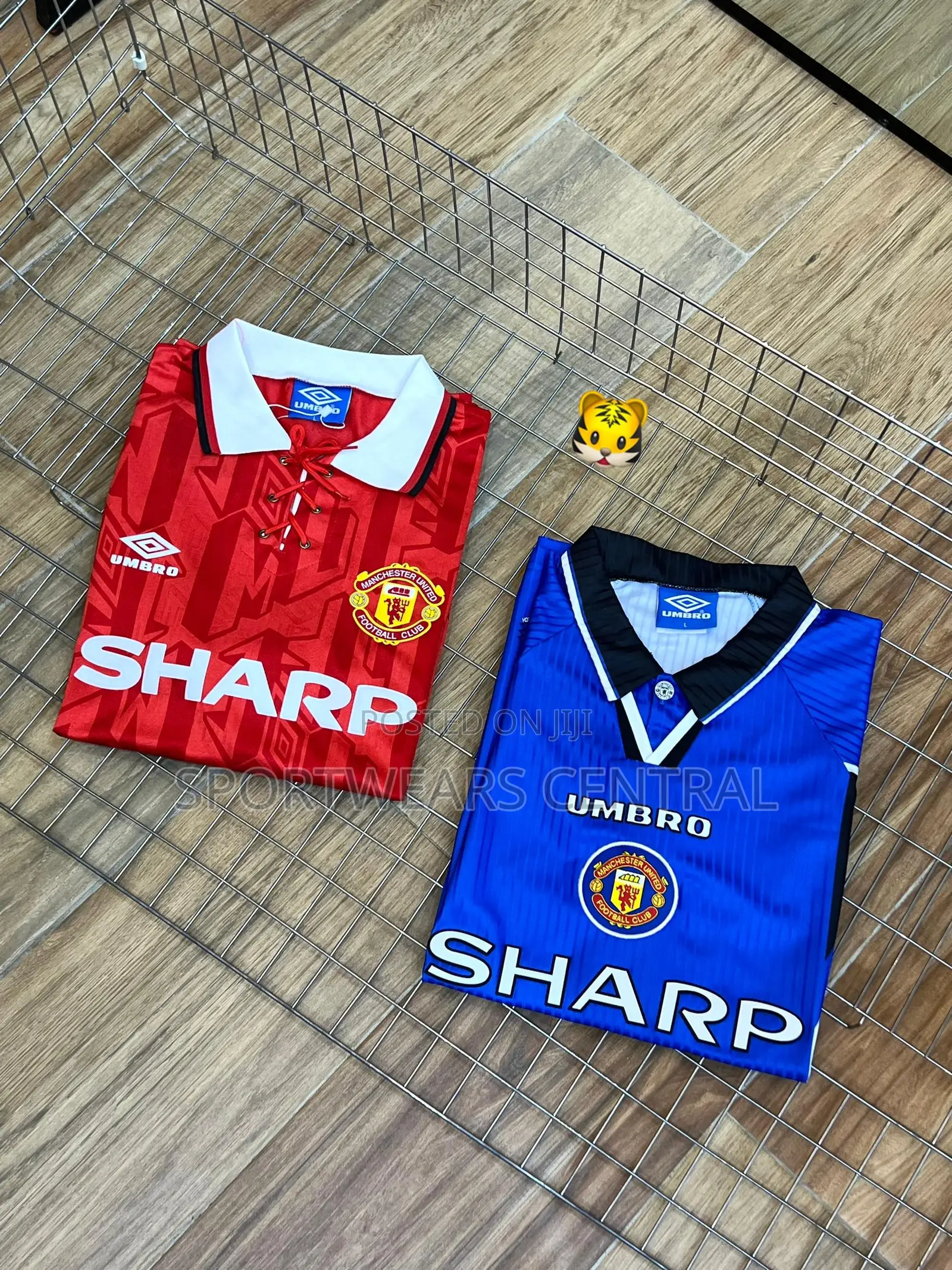 Manchester United - Man U Sharp Retro