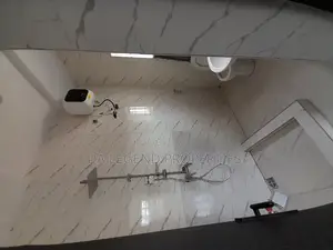 2bdrm Duplex in Woji for rent