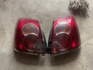 Taillights Avensis 2006 Lift Back