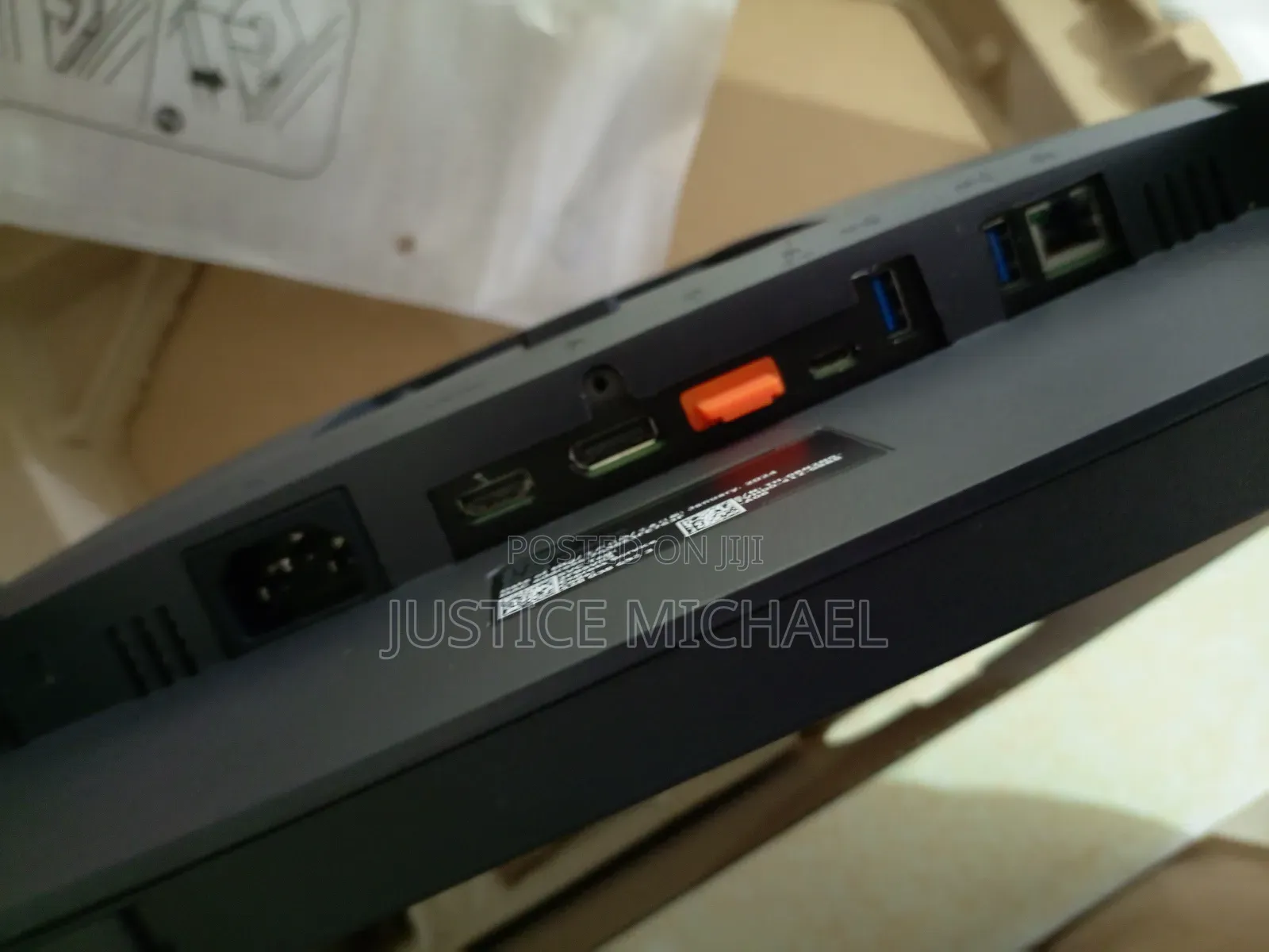 Dell Monitor 24 Inches