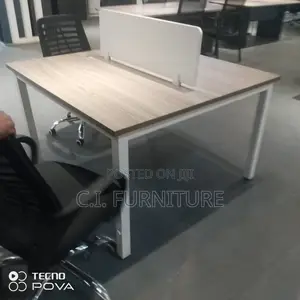 Nice Quality Workstation Desk for Two