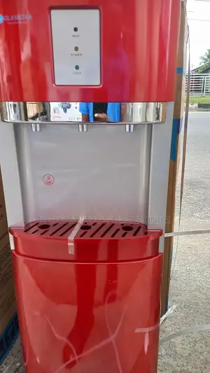 Glamestar Water Dispenser With Built in Surge Prote