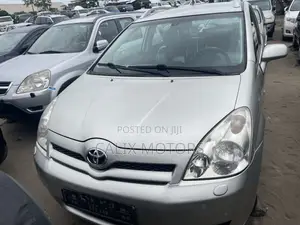 Toyota Corolla Verso 2009 Silver