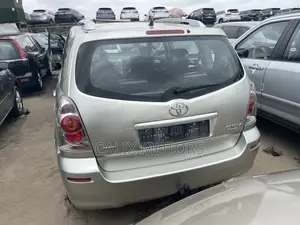 Toyota Corolla Verso 2009 Silver