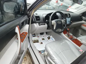 Toyota Highlander Limited 2008 Gray