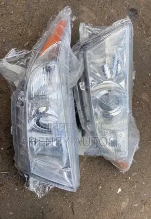Headlight Highlander 2012