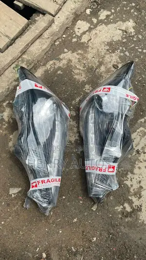 Headlight Is 250 2015