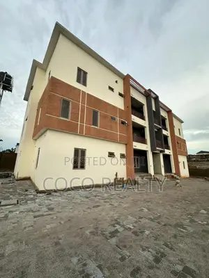 Photo - 3bdrm Block of Flats in Life Camp for sale