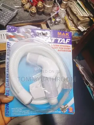 Plastic Pressing Shower