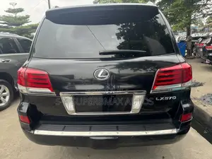 Lexus LX 570 AWD 2014 Black