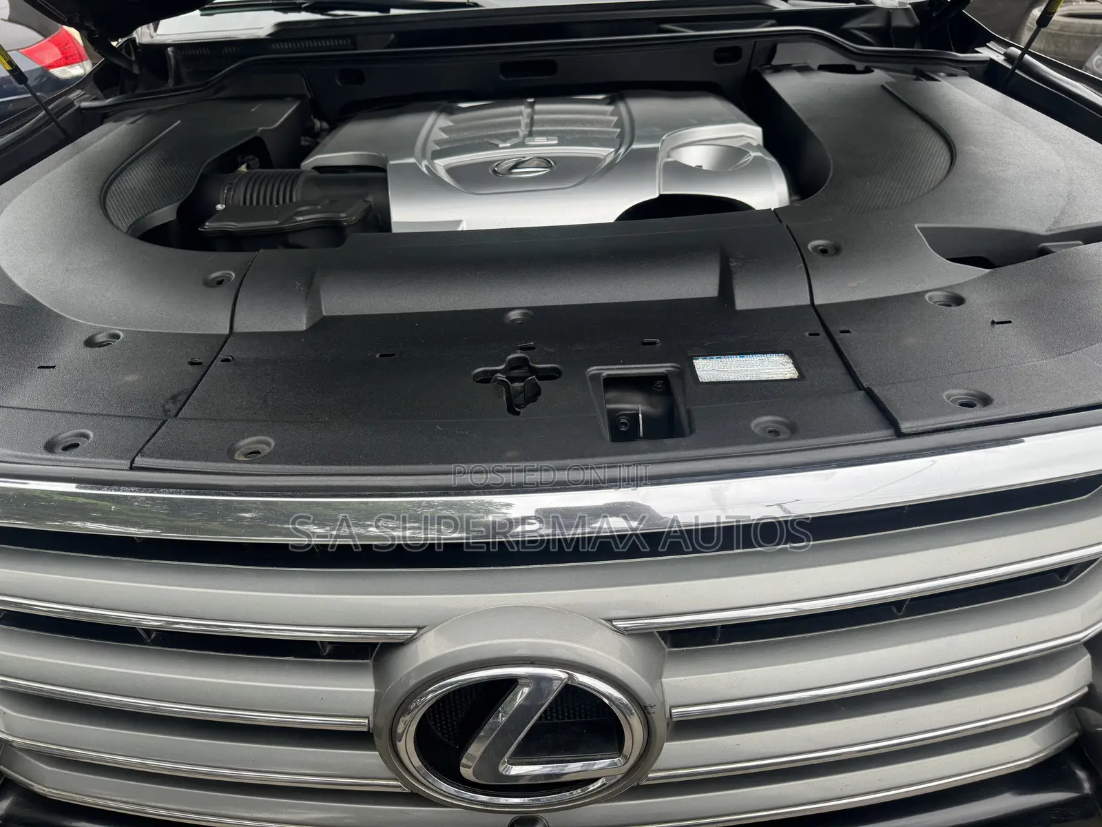 Lexus LX 570 AWD 2014 Black