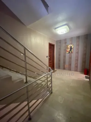 1bdrm Block of Flats in Abacha Estate, Old Ikoyi for rent