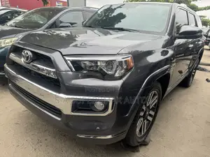 Toyota 4-Runner 2019 Gray