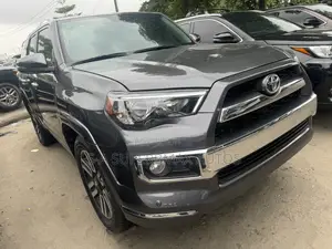 Toyota 4-Runner 2019 Gray