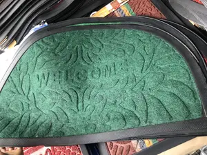 Half-Moon Mat