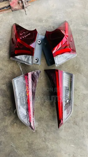 Complete Back Auris 2015