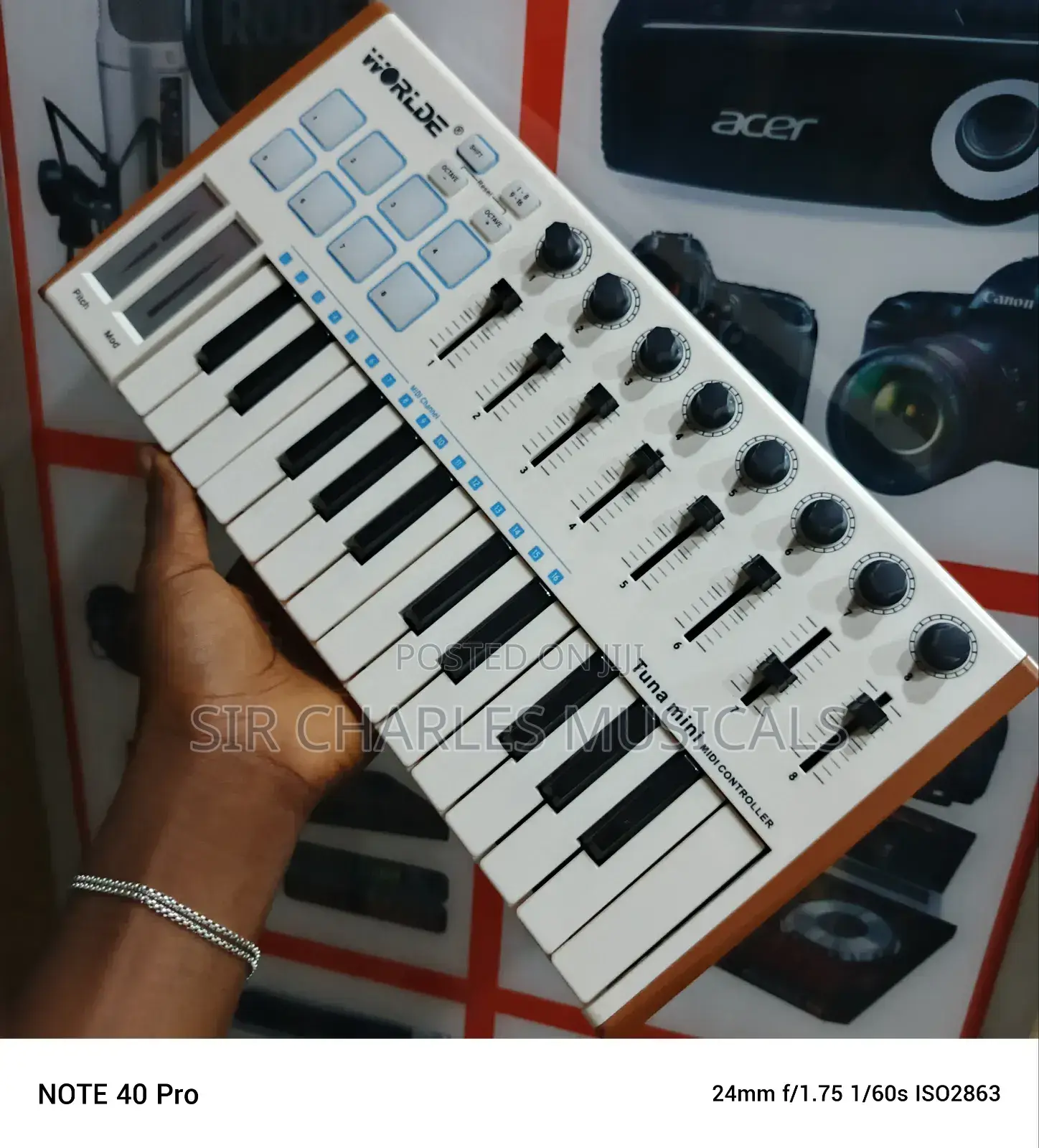 Worlds Mini Keyboard