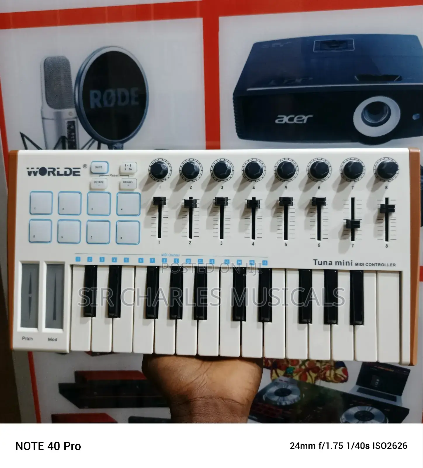 Worlds Mini Keyboard