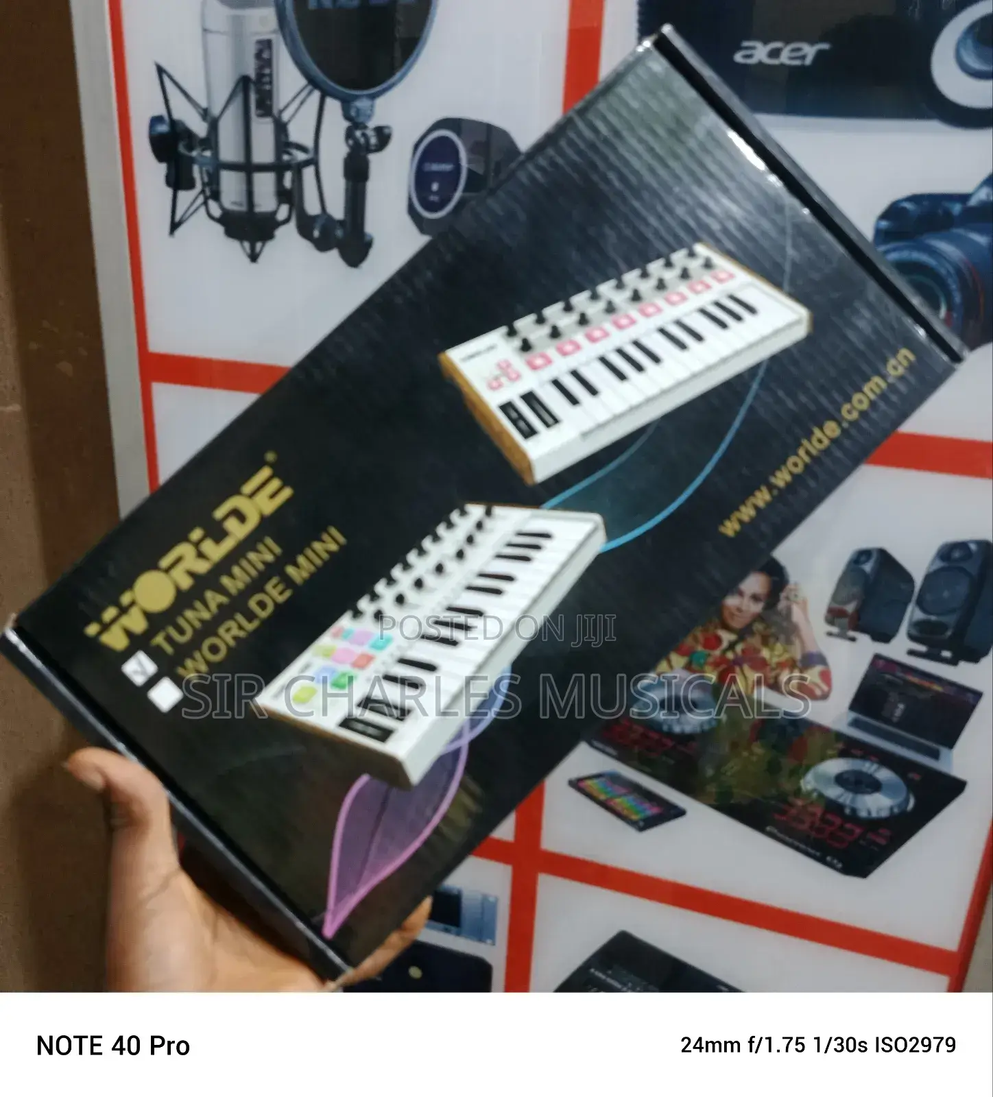 Worlds Mini Keyboard