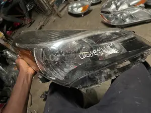 Set Headlights Yaris 2018 Hatchback