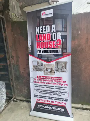 Roll Up Banners (Display Stands)