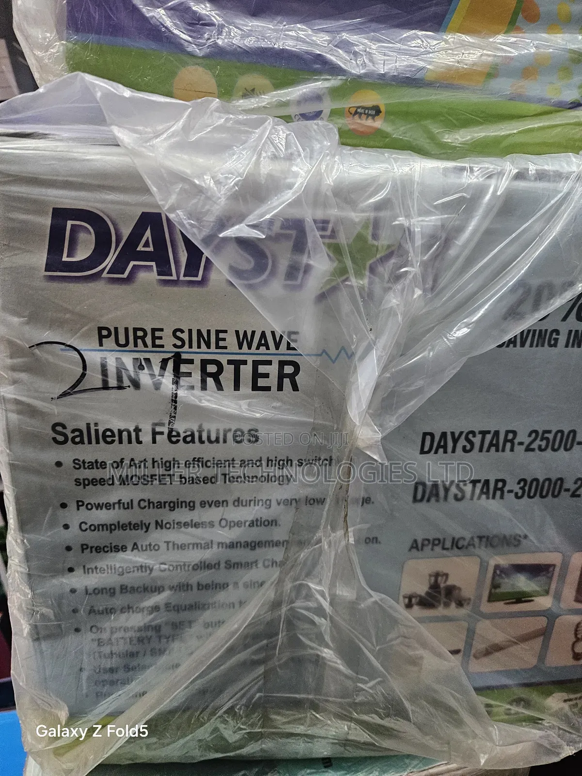 Daystar Inverter 2.5kva 24v