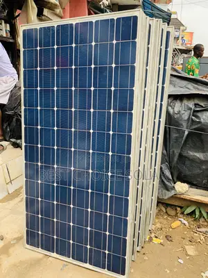 300watt Canadian Mono Solar Panels 25yrs Warranty
