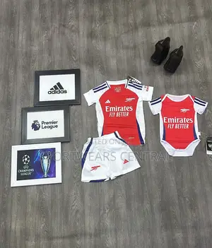 Photo - 23/24 ARSENAL HOME Kids Age 1 to 14yrs and Baby Jersey