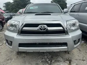 Toyota 4-Runner Limited 2008 Silver